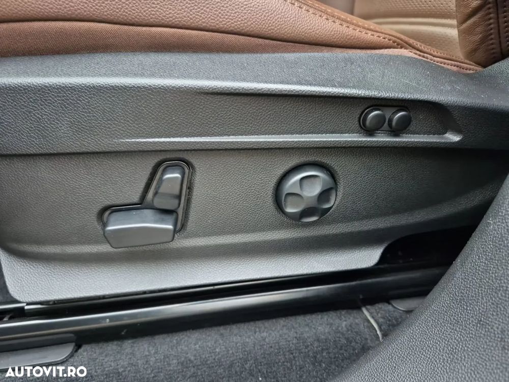 Alfa Romeo Stelvio 2.0 Turbo 16V AT8-Q4 Veloce - 14