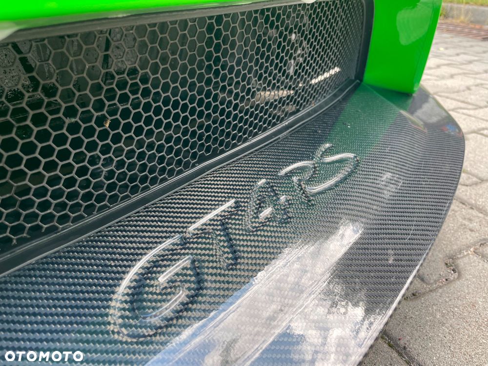 Porsche 718 Cayman - 16