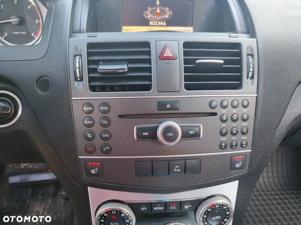 Mercedes-Benz Klasa C 220 CDI DPF Automatik BlueEFFICIENCY Avantgarde - 28