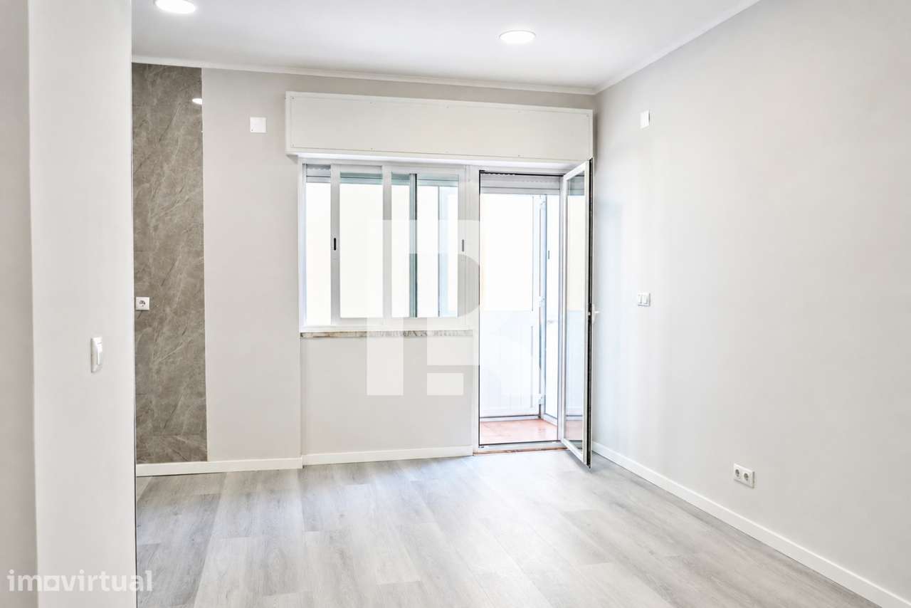 Apartamento T1 remodelado na  AMADORA - Grande imagem: 4/17