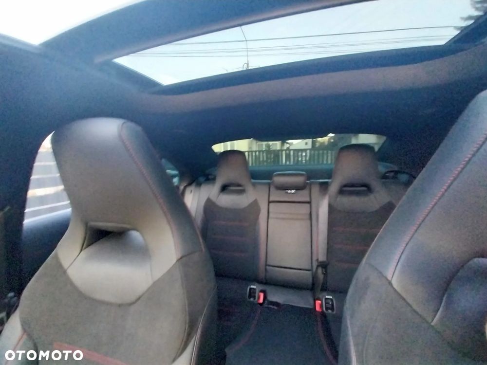 Mercedes-Benz CLA 250 4Matic 7G-DCT AMG Line - 21