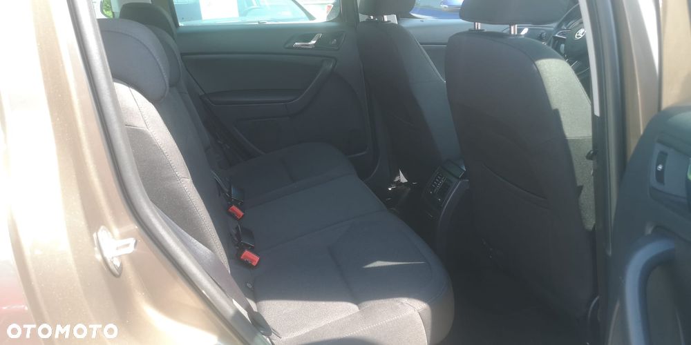 Skoda Yeti Outdoor 1.2 TSI DSG Style - 31