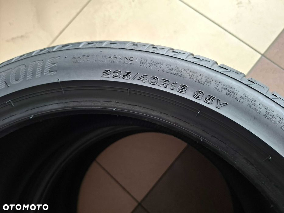 235/40R18 95Y Bridgestone Turanza T005 para lato 2022 PL125 K5 - 6
