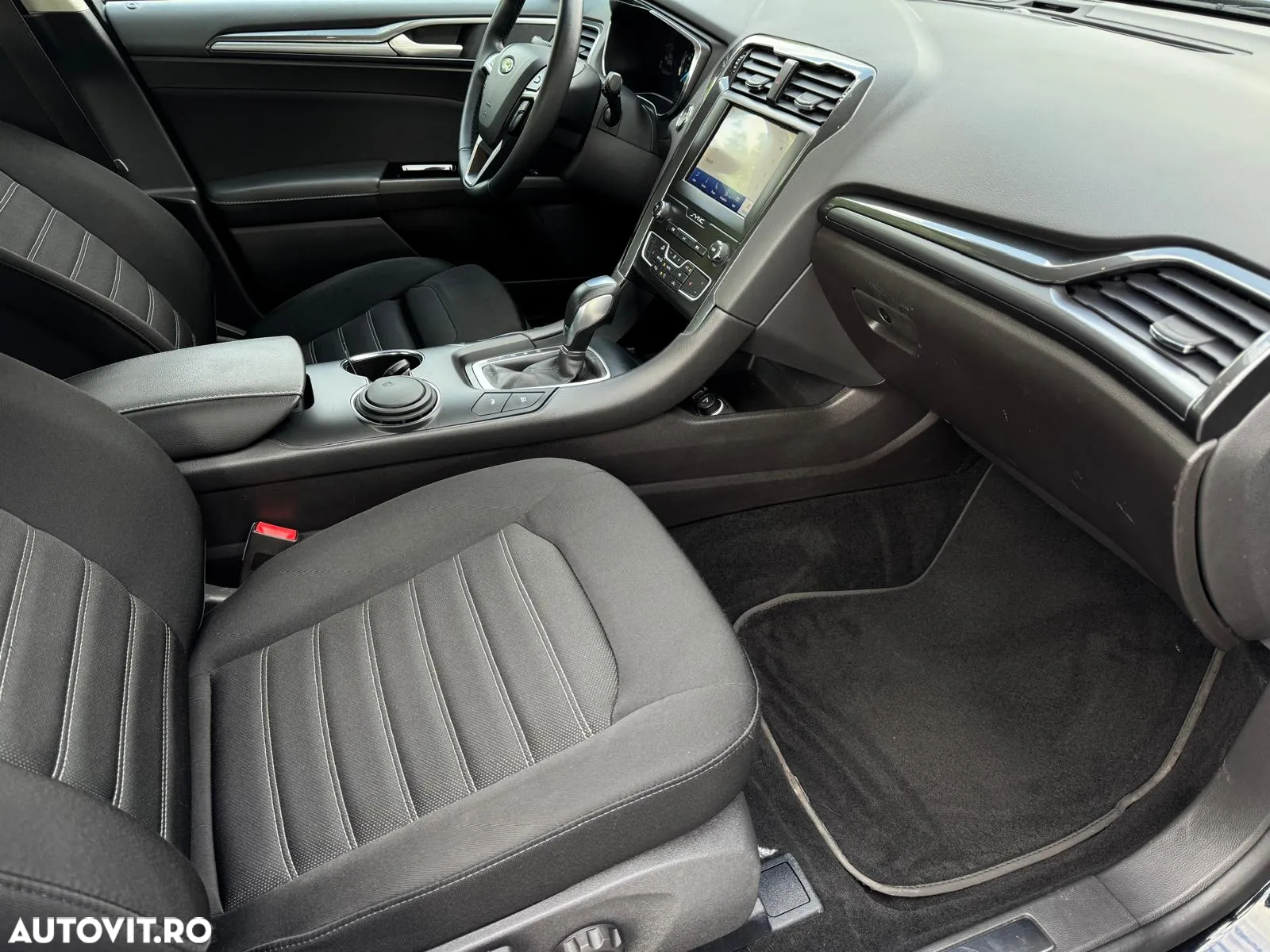 Ford Mondeo 2.0 Ti-VCT Hybrid Titanium - 11
