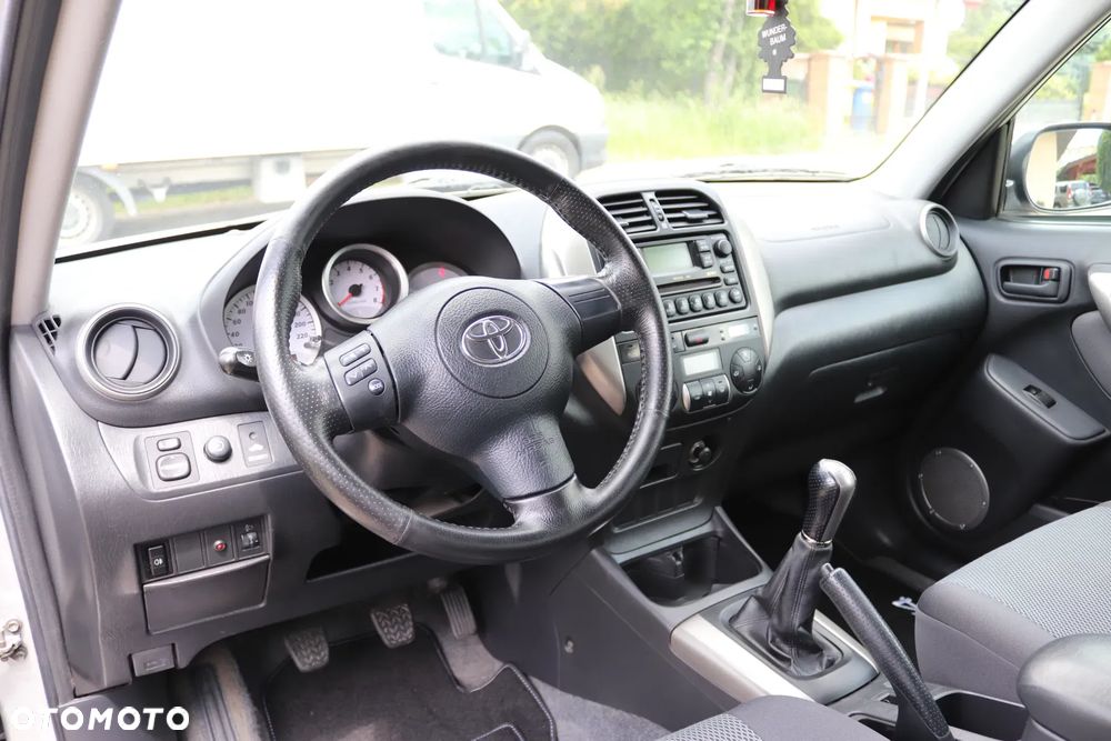 Toyota RAV4 4x4 - 21