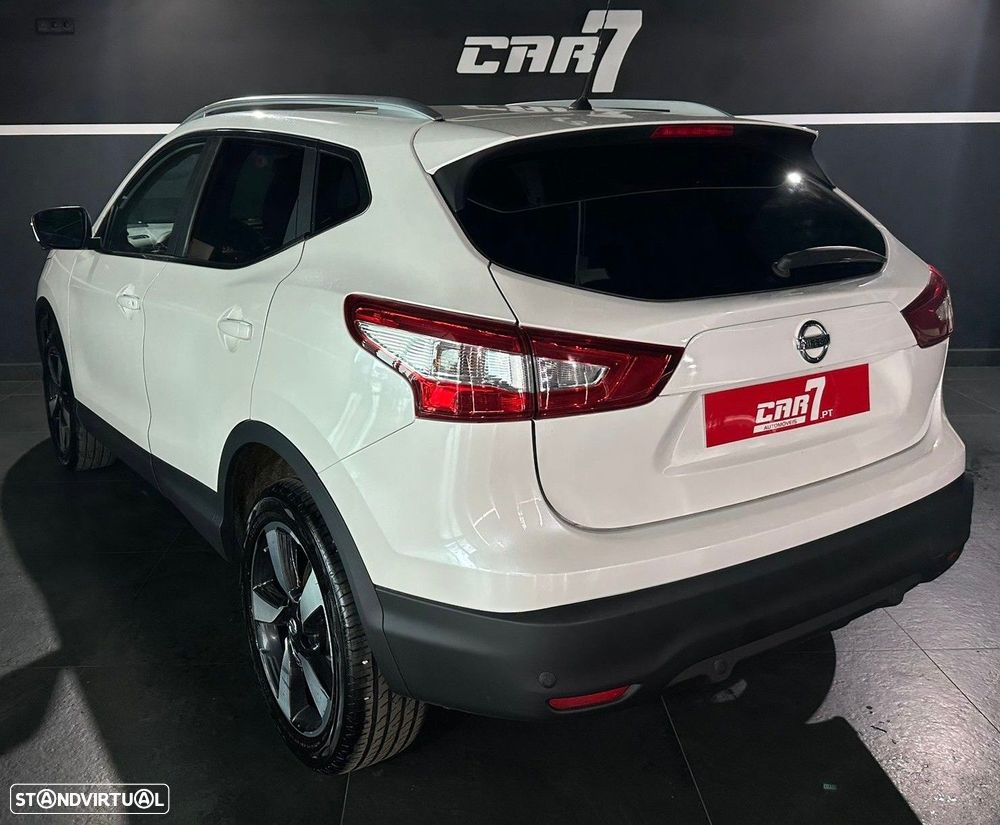 Nissan Qashqai 1.5 dCi ECO Acenta+N.Connect - 6