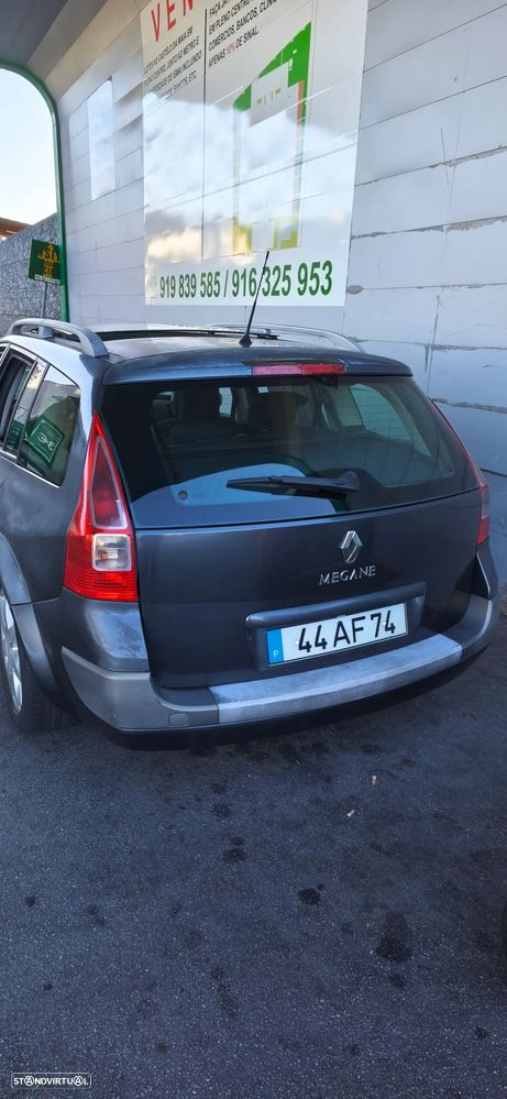 Renault Mégane Break 1.5 dCi Confort — fotografia 15