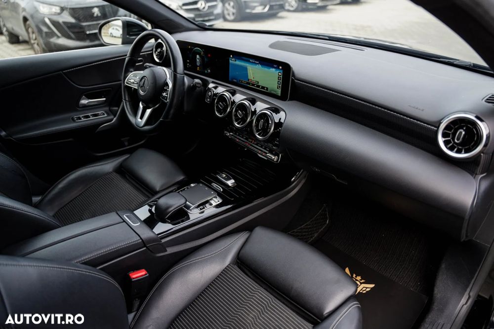 Mercedes-Benz A 180 d 7G-DCT - 7