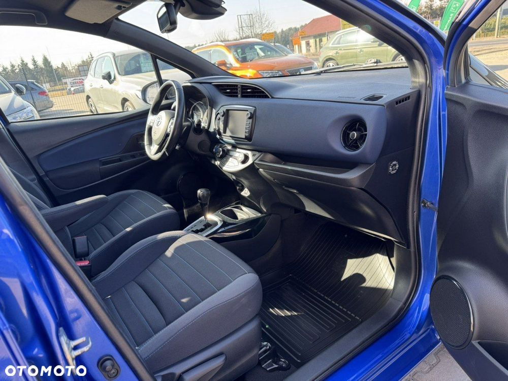 Toyota Yaris - 13