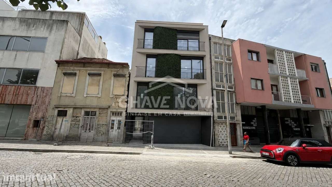 Apartamento T0 Novo c/Arrumo em Matosinhos Sul - Grande imagem: 2/14