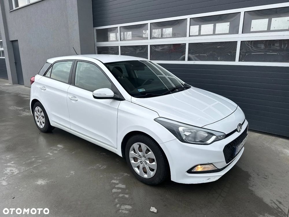Hyundai i20 ver-1-4-classic-plus - 8