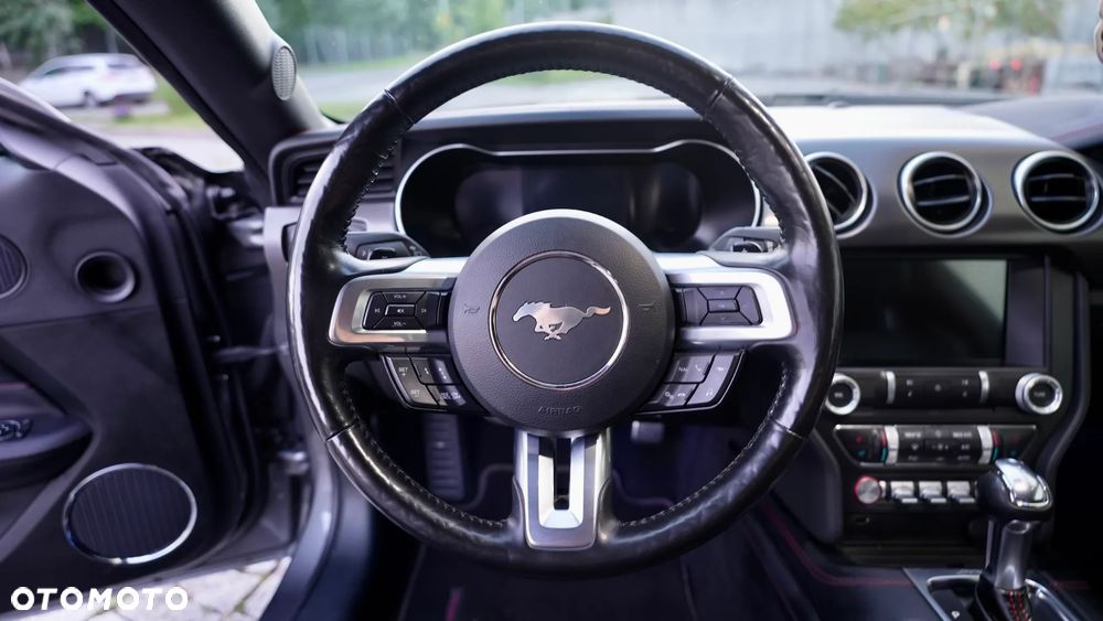 Ford Mustang 5.0 V8 GT - 23