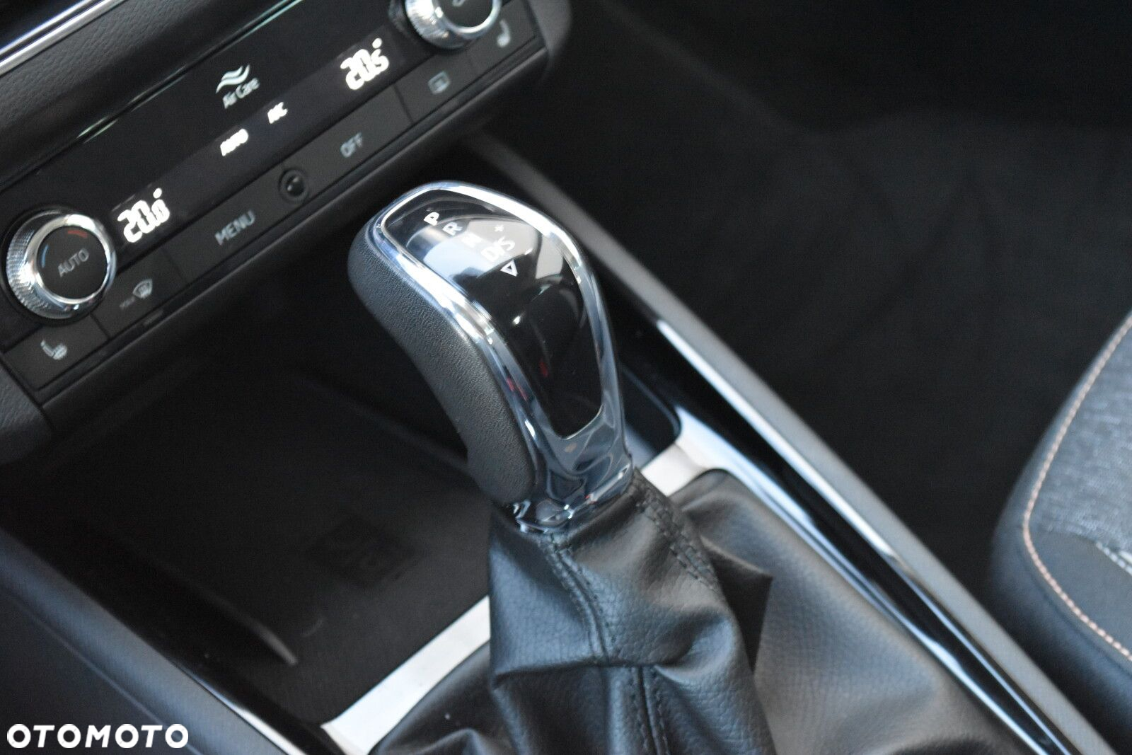 Skoda Kamiq 1.5 TSI Ambition DSG - 33