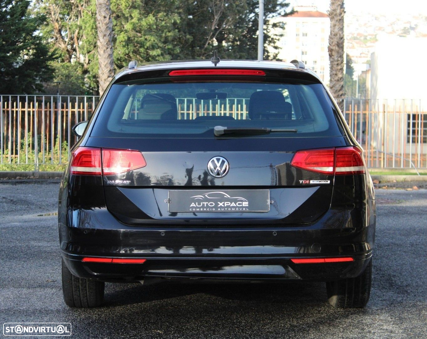VW Passat Variant 1.6 TDI BlueMotion - 6