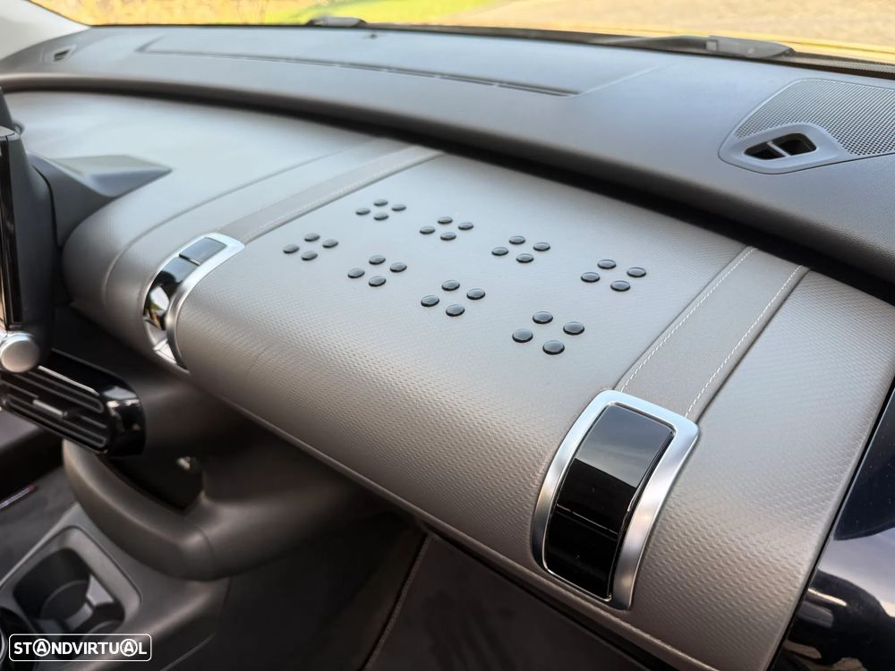 Citroën C4 Cactus 1.2 PureTech Shine - 32