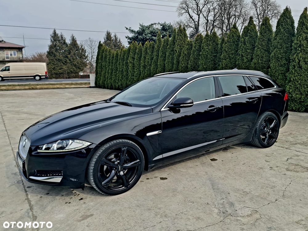 Jaguar XF 2.2 D R-Sport - 9