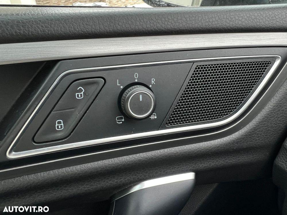 Volkswagen Golf Sportsvan 1.6 TDI DPF DSG BMT Comfortline - 12