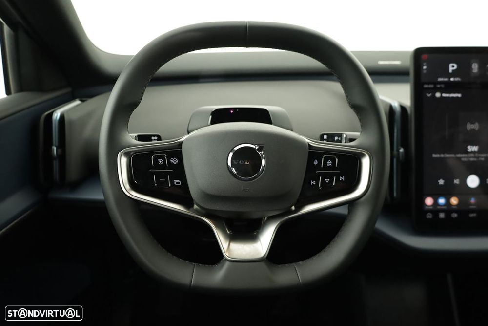 Volvo EX30 69 kWh Single Motor Extended Range Plus - 16