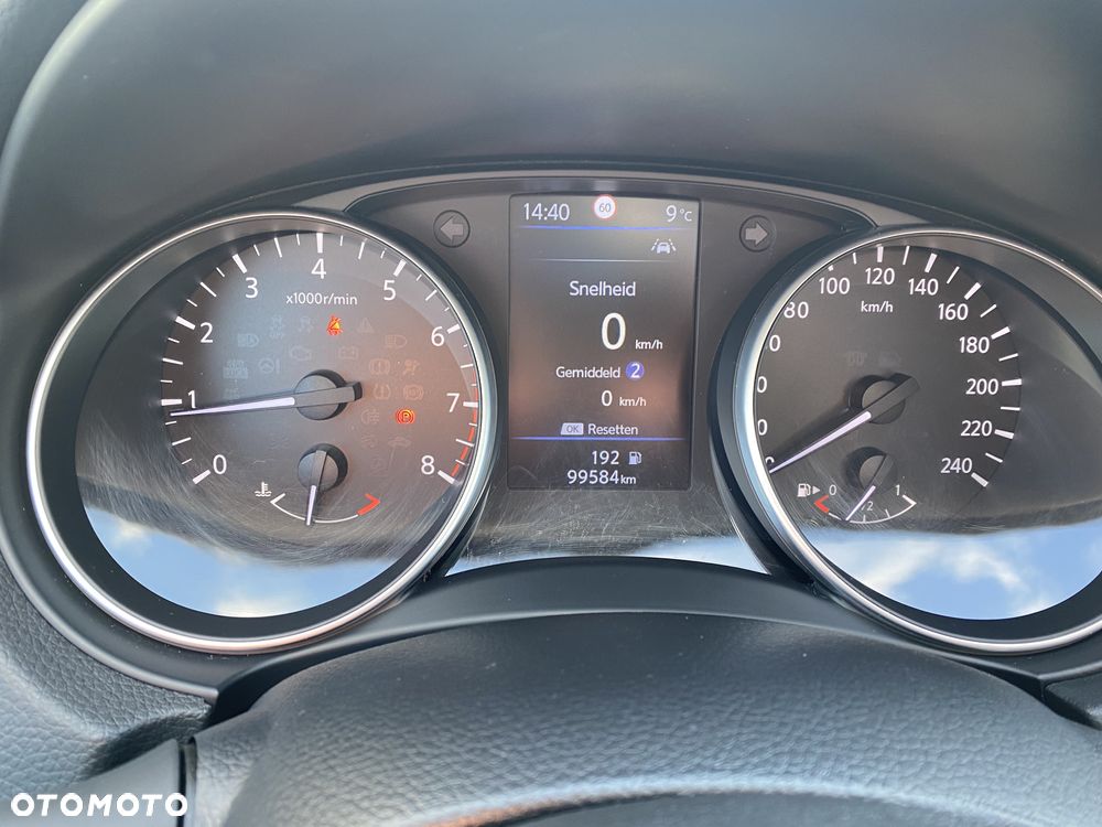 Nissan Qashqai 1.3 DIG-T N-Connecta - 18