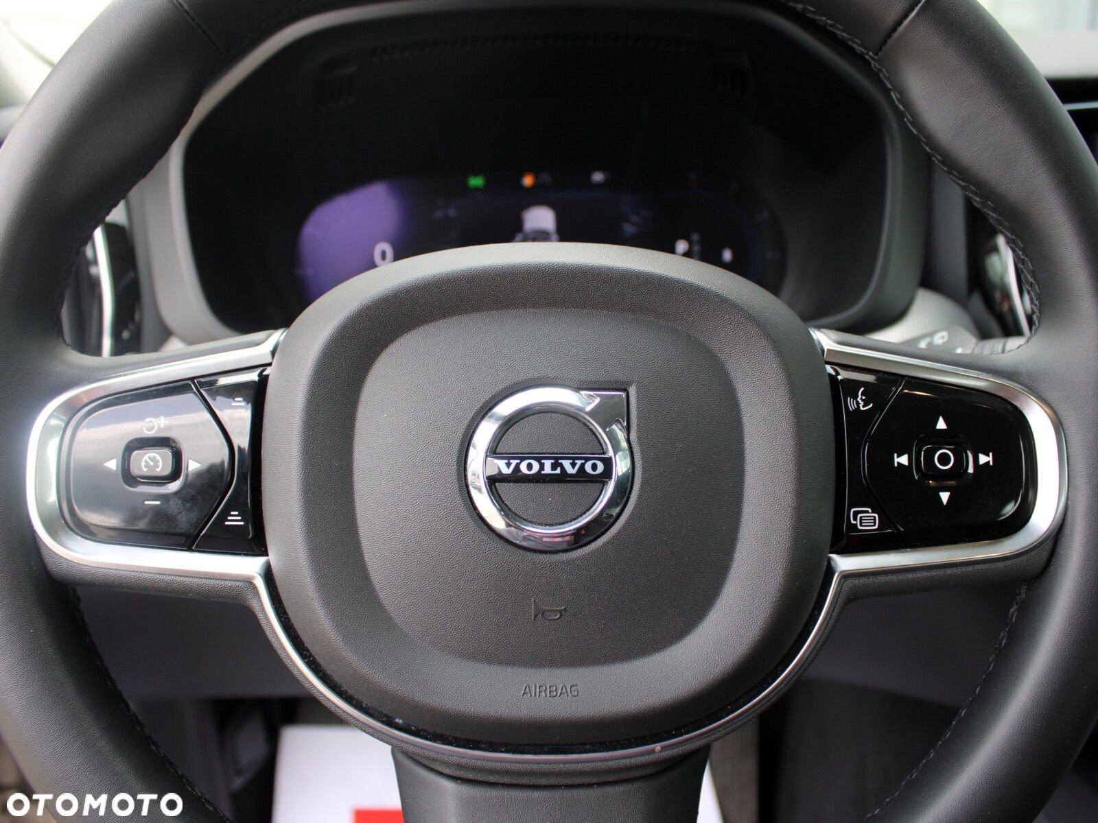 Volvo XC 60 - 21