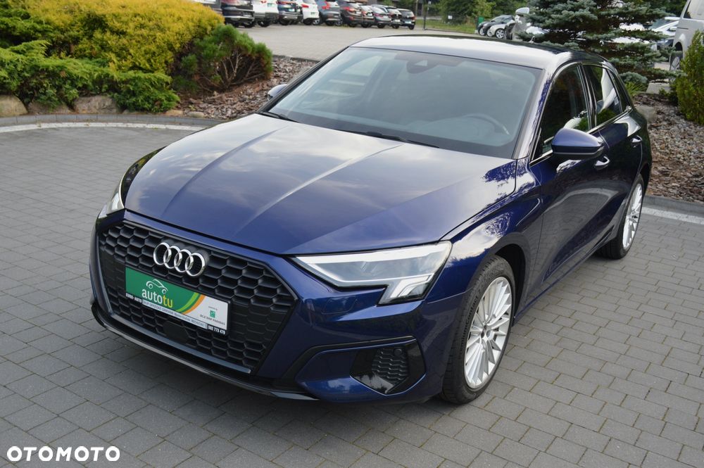 Audi A3 Sportback 35 TFSI Sport S tronic - 1