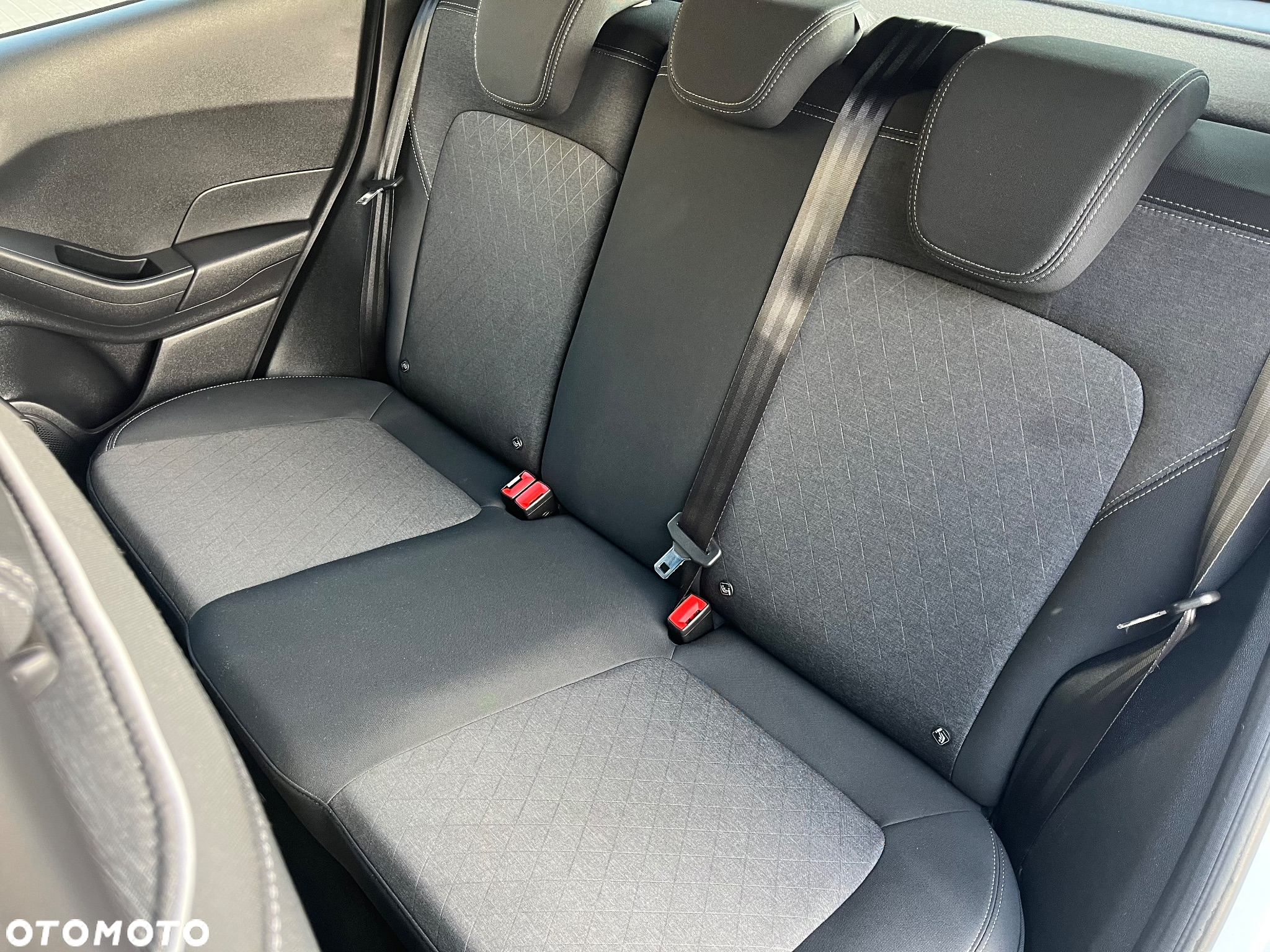 Ford Fiesta 1.0 EcoBoost Hybrid S&S ACTIVE - 13