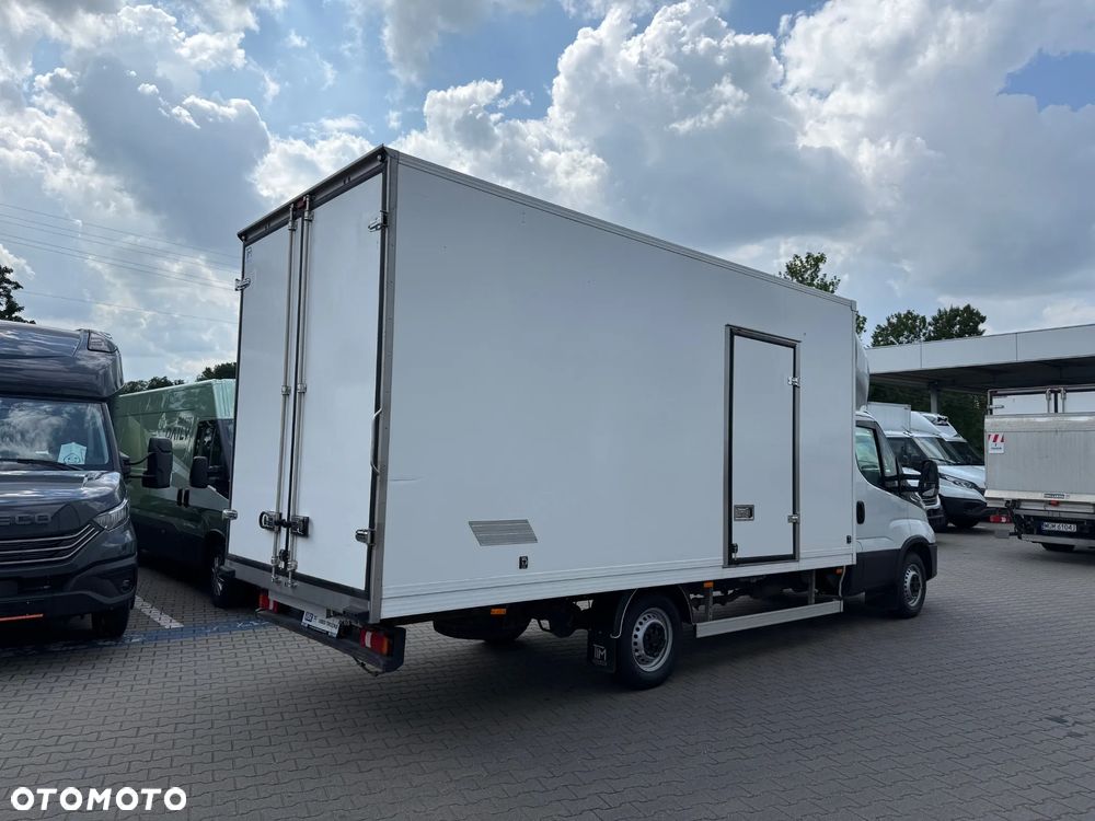 Iveco 35S18 - 5