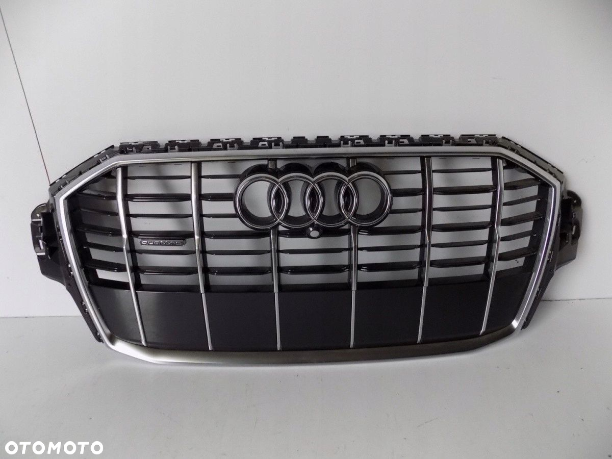 Audi Q7 4M Grill / Atrapa / Kamera - 10526 - 4