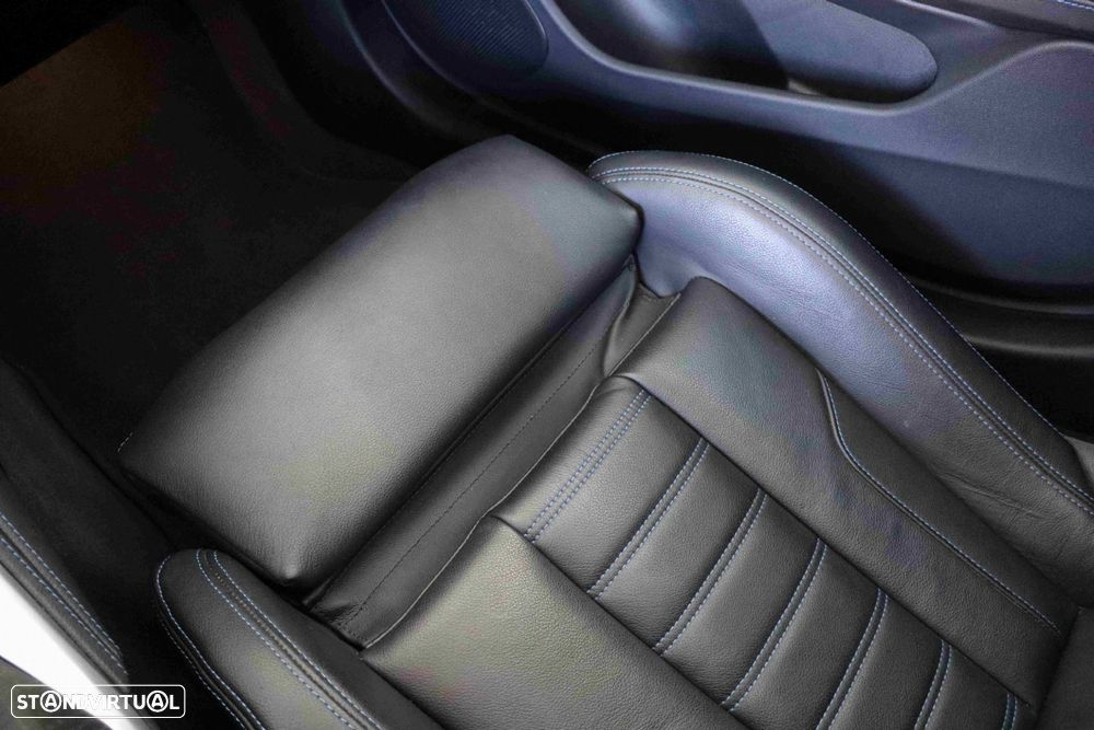 BMW i4 eDrive40 Pack Desportivo M - 55