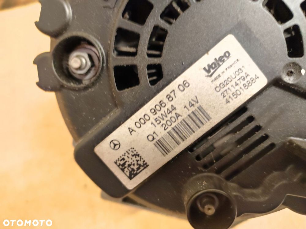 Alternator c klasa w205 3.0 v6 amg c43 - 4