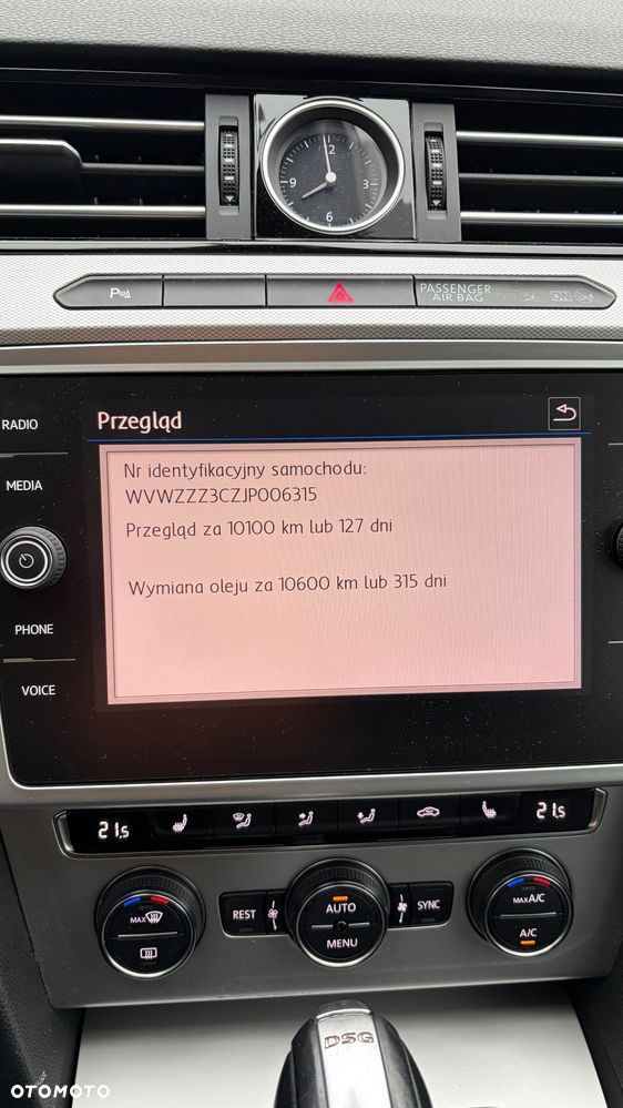 Volkswagen Passat - 16