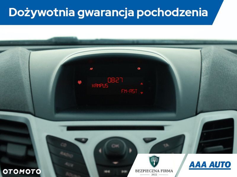 Ford Fiesta - 12