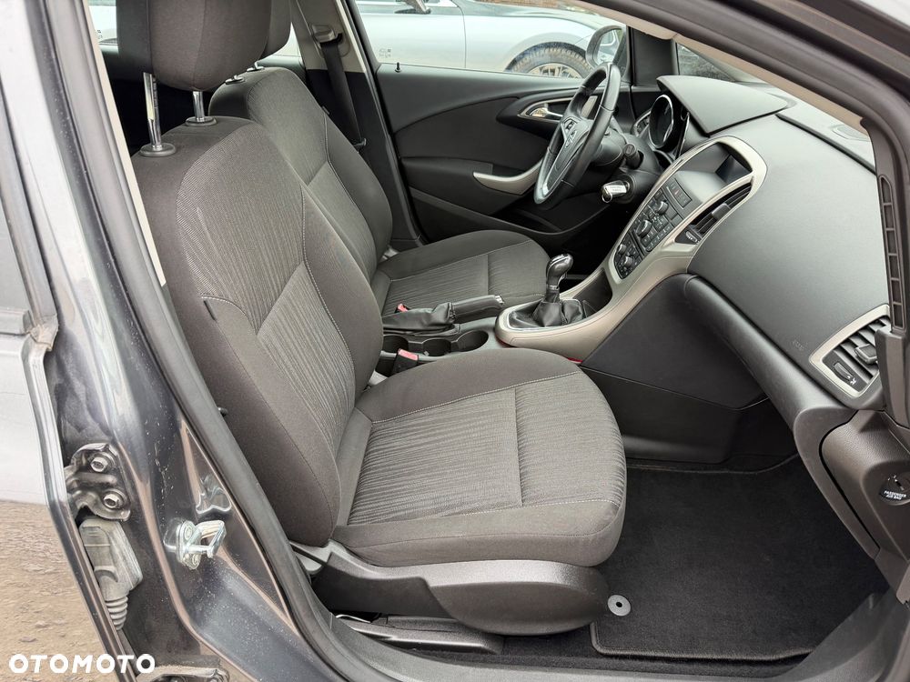 Opel Astra 1.6 Active - 31