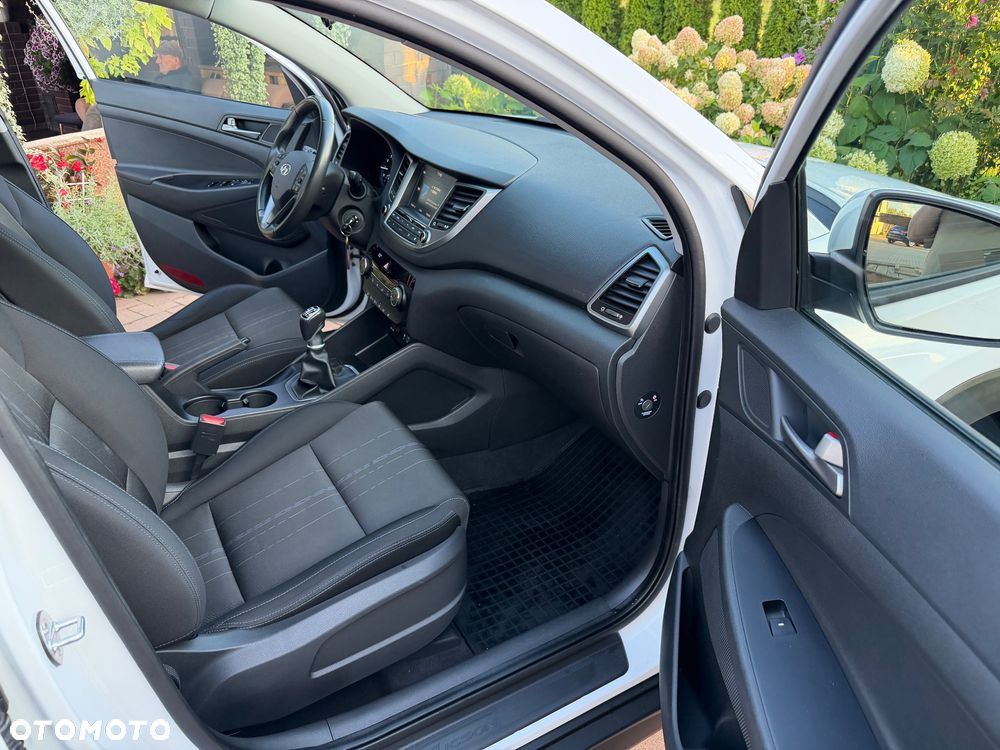 Hyundai Tucson 1.6 GDi Classic 2WD - 24