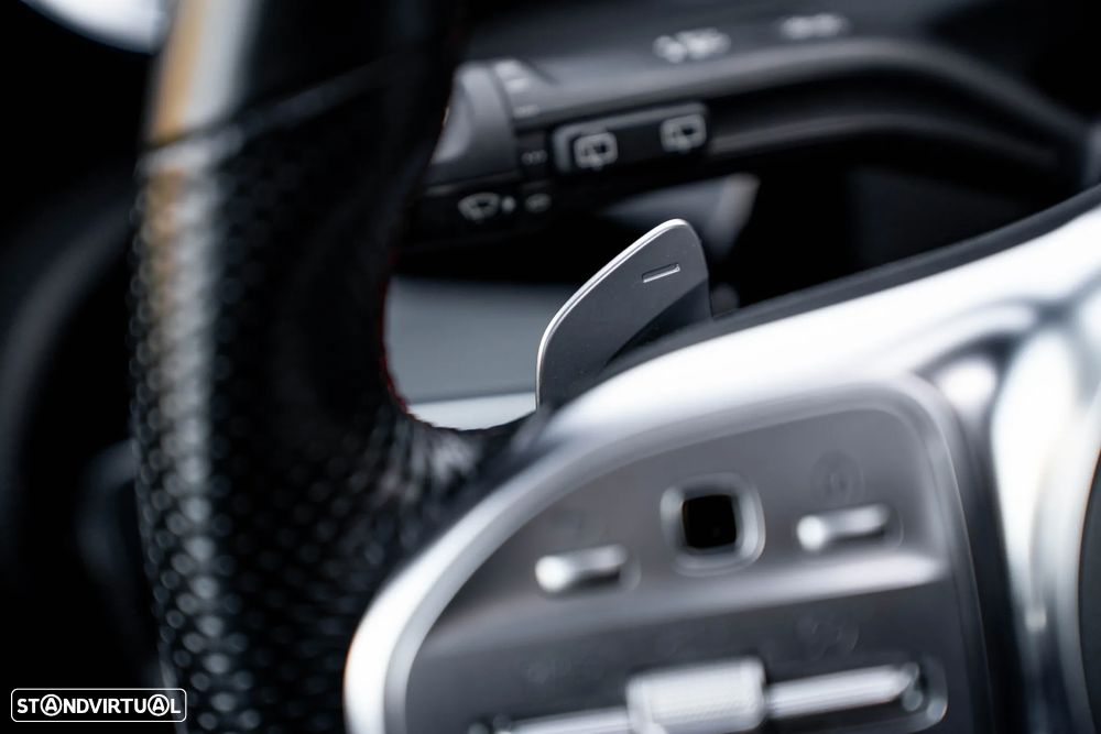 Mercedes-Benz A 250 e 8G-DCT AMG Line Advanced - 24