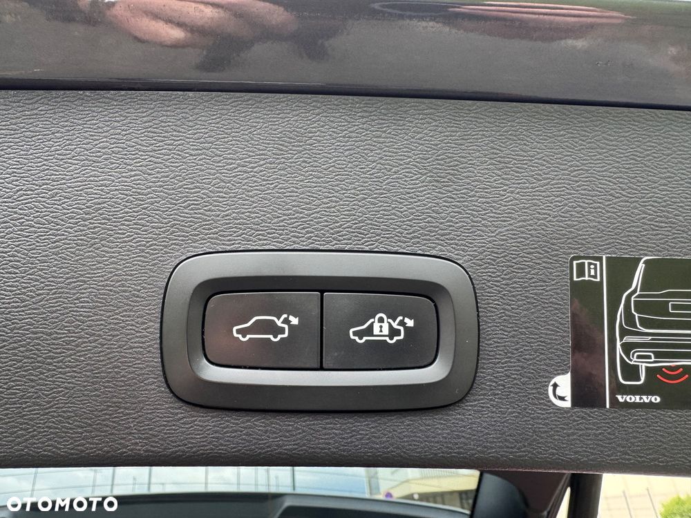 Volvo XC 40 T4 AWD Inscription - 23