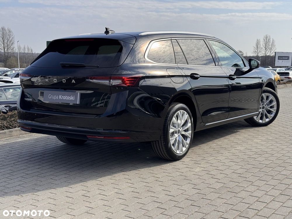 Skoda Superb 2.0 TDI SCR Drive DSG - 5