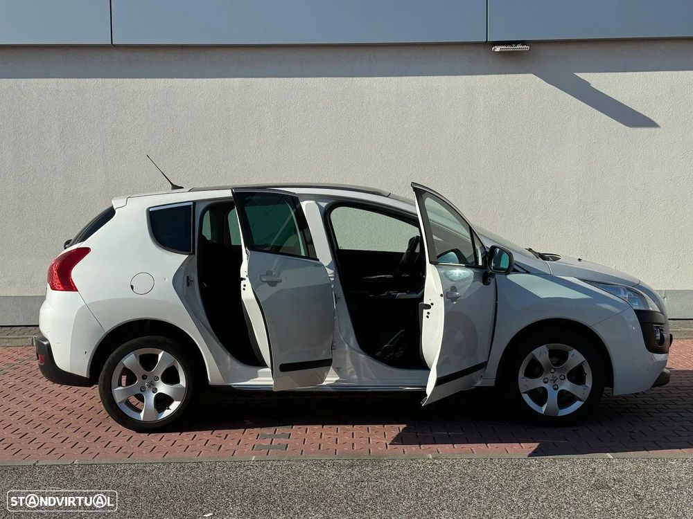 Peugeot 3008 1.6 e-HDi Allure 2-Tronic - 37