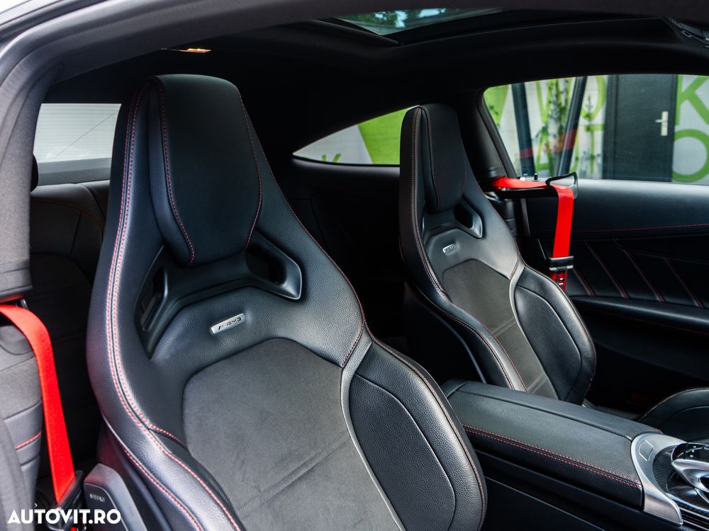 Mercedes-Benz C 43 AMG Coupe 4Matic - 33