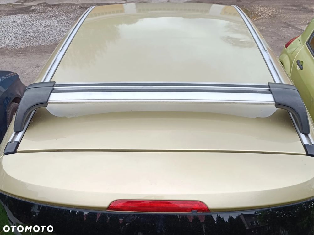 Ford Galaxy 2.0 Ghia - 19