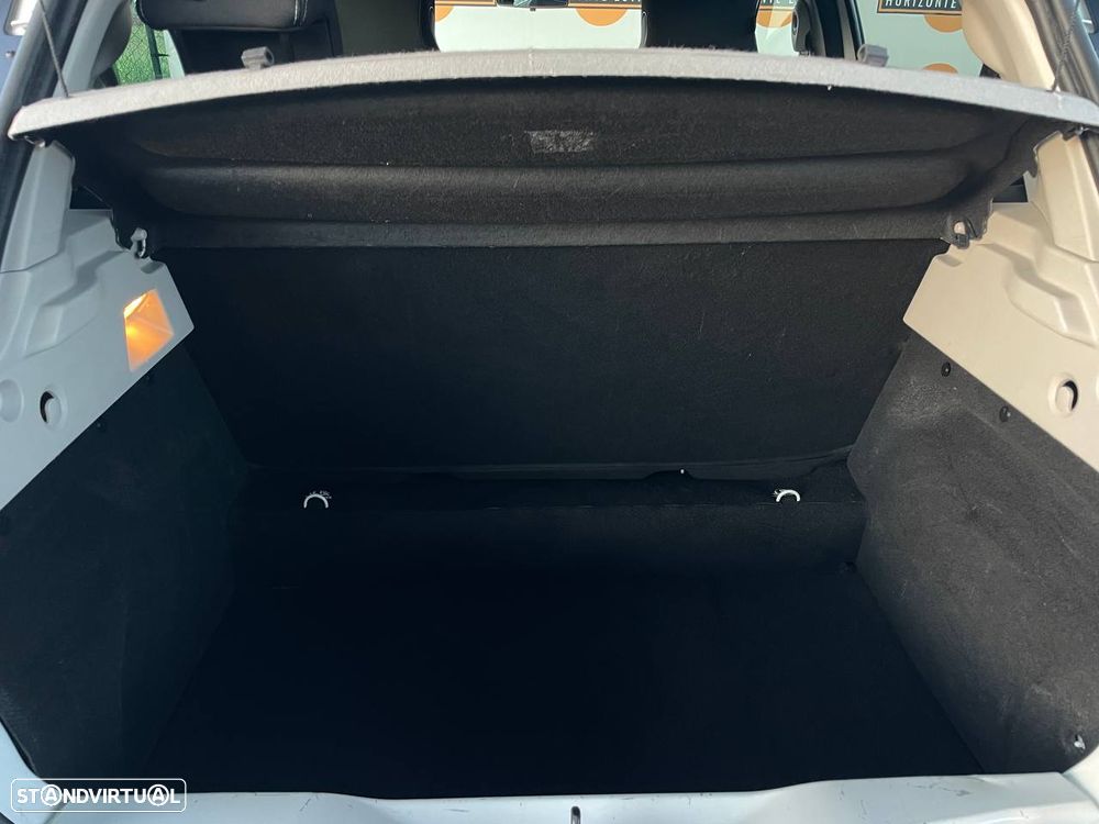 Renault Zoe (c/ Bateria) Limited 40 - 12