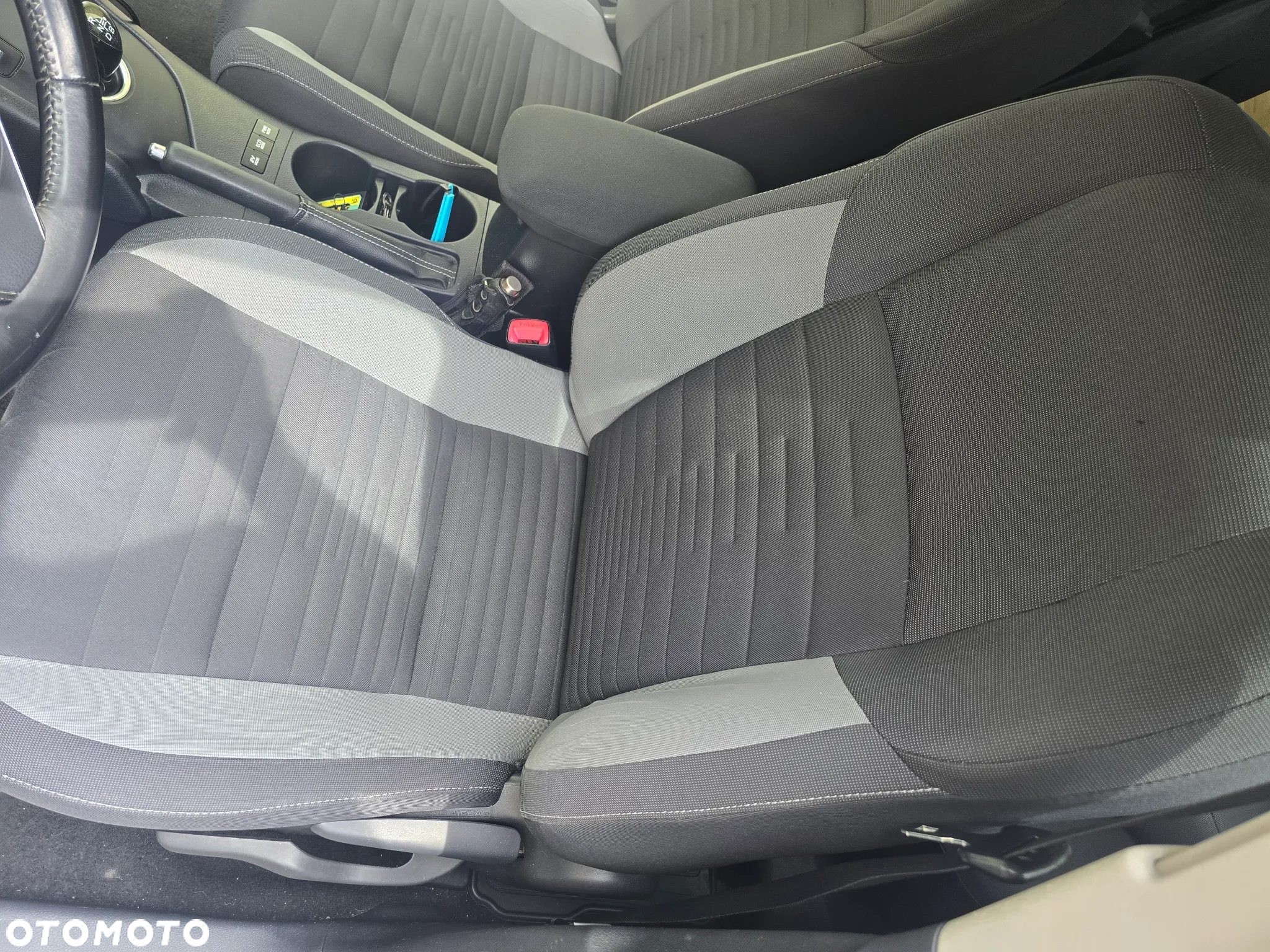 Toyota Auris - 5
