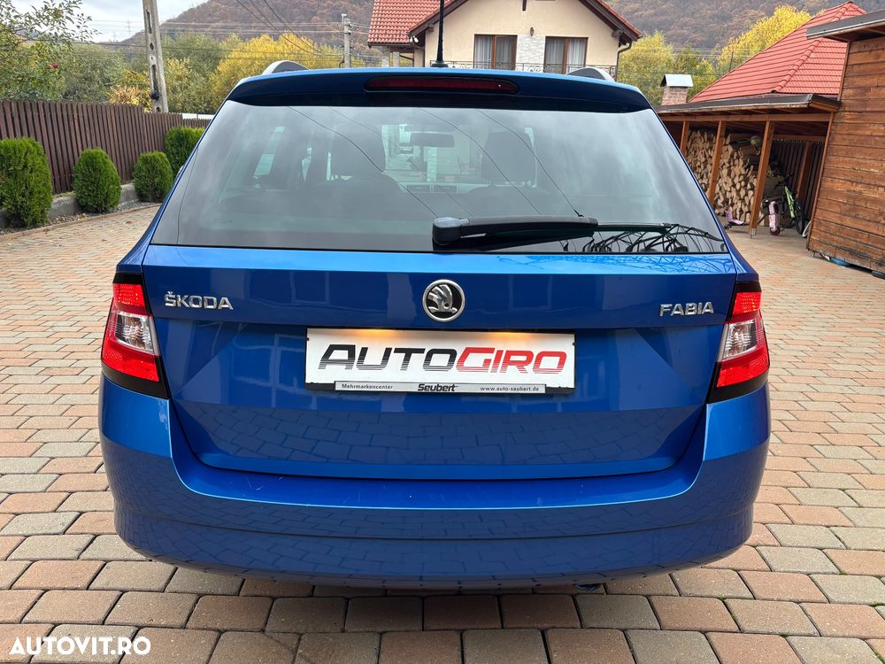 Skoda Fabia - 12