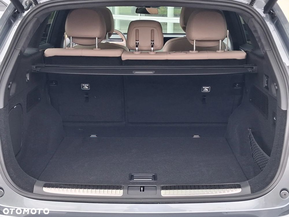 XPeng G9 94.6 kWh RWD Long Range - 13