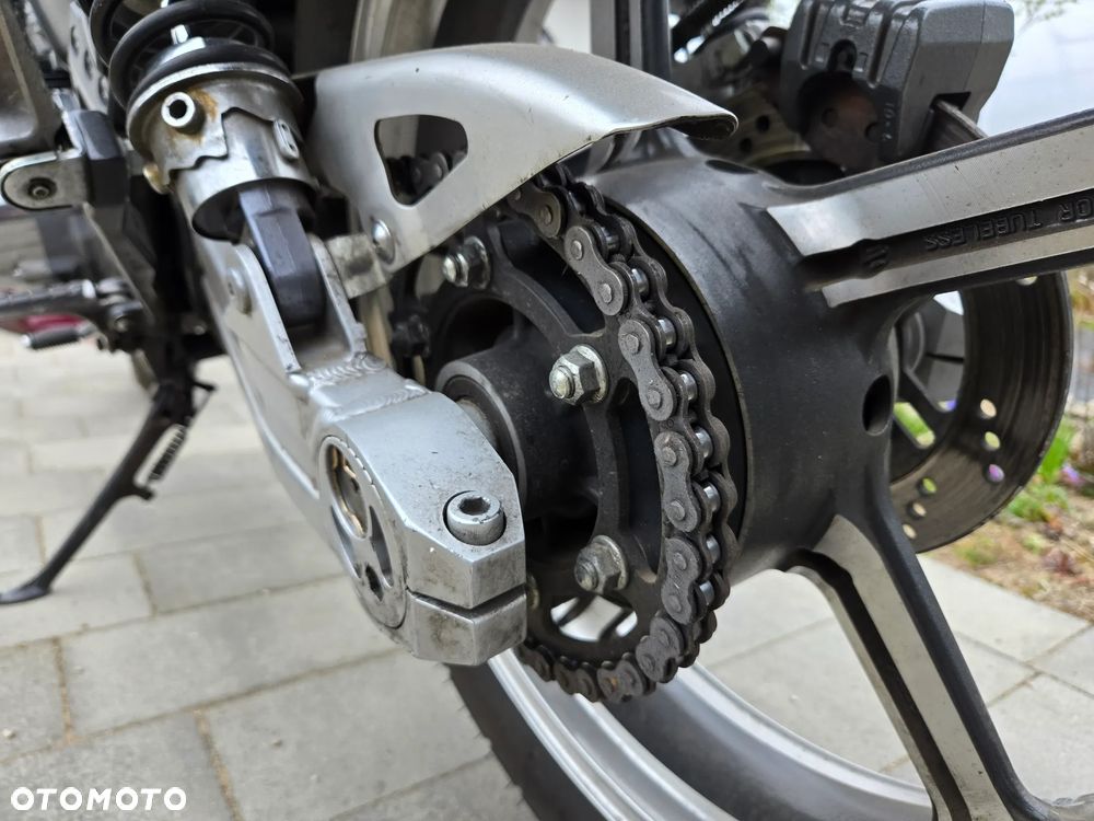 Kawasaki Zephyr - 22