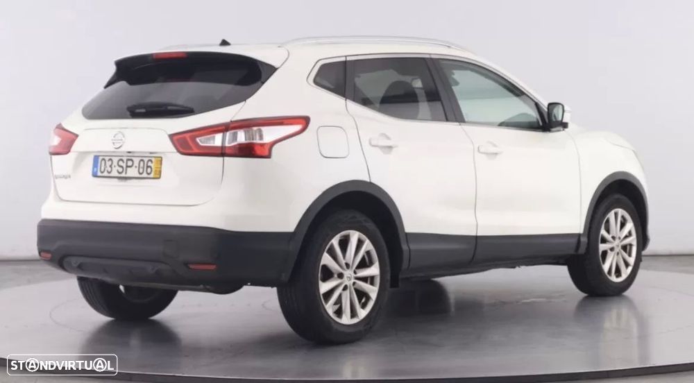 Nissan Qashqai - 2