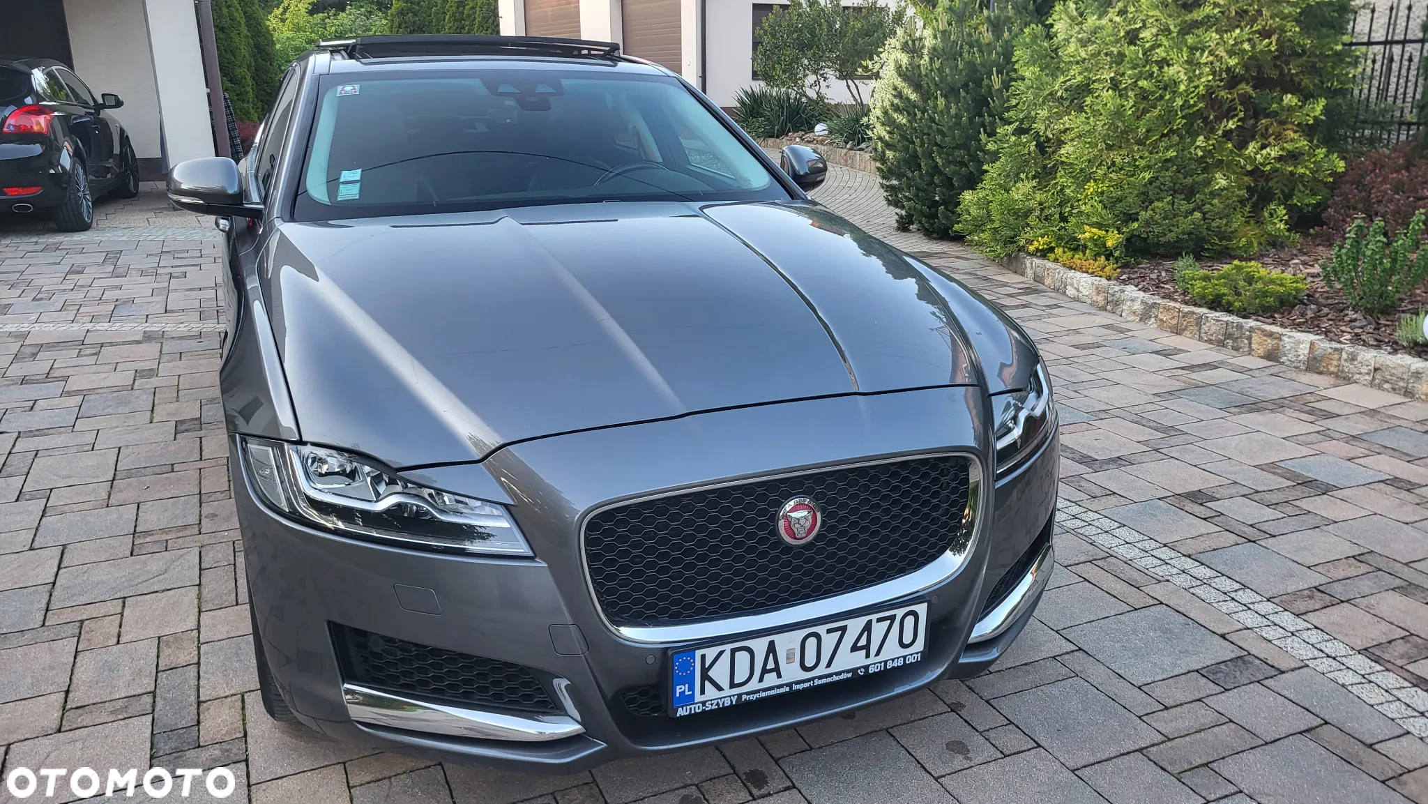 Jaguar XF 2.0 T Prestige - 5