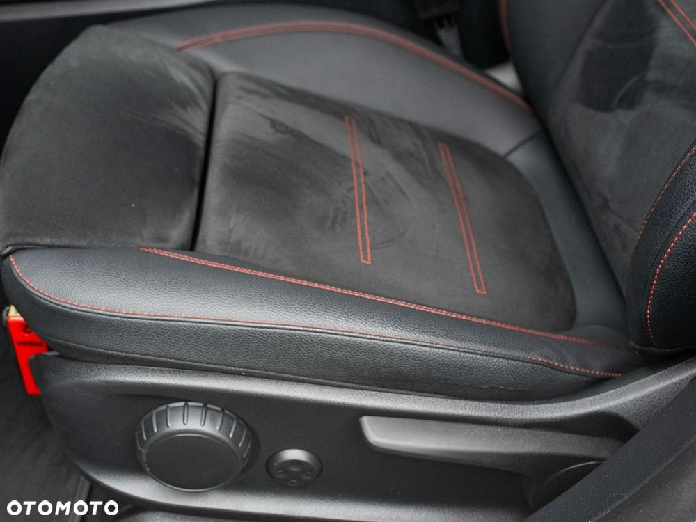 Mercedes-Benz CLA 200 mHEV AMG Line 7G-DCT - 11