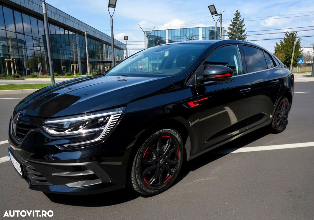 Renault Megane TCE 140 Techno - 1
