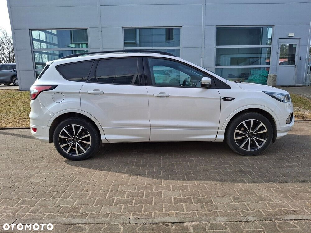 Ford Kuga 2.0 TDCi AWD ST-Line - 3